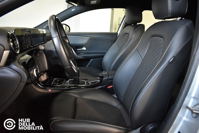 MERCEDES-BENZ A 160 Sport